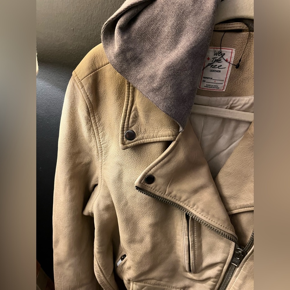 NWOT FREE PEOPLE We The Free Bandit Leather Hooded Moto Jacket MRSP $648 Size L - Picture 9 of 14